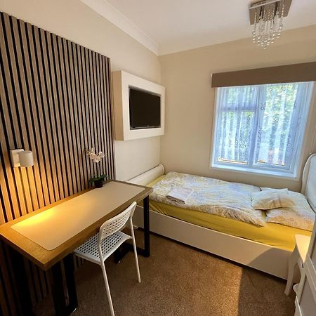 Home Accommodation Southampton Kültér fotó