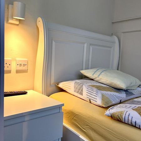 Home Accommodation Southampton Kültér fotó
