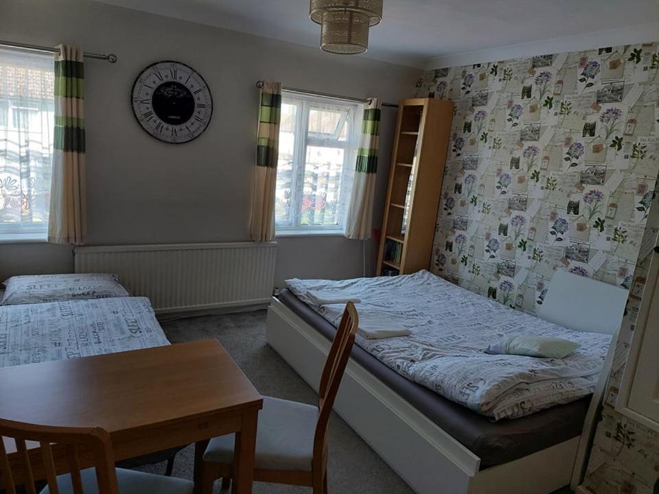 Home Accommodation Southampton Kültér fotó