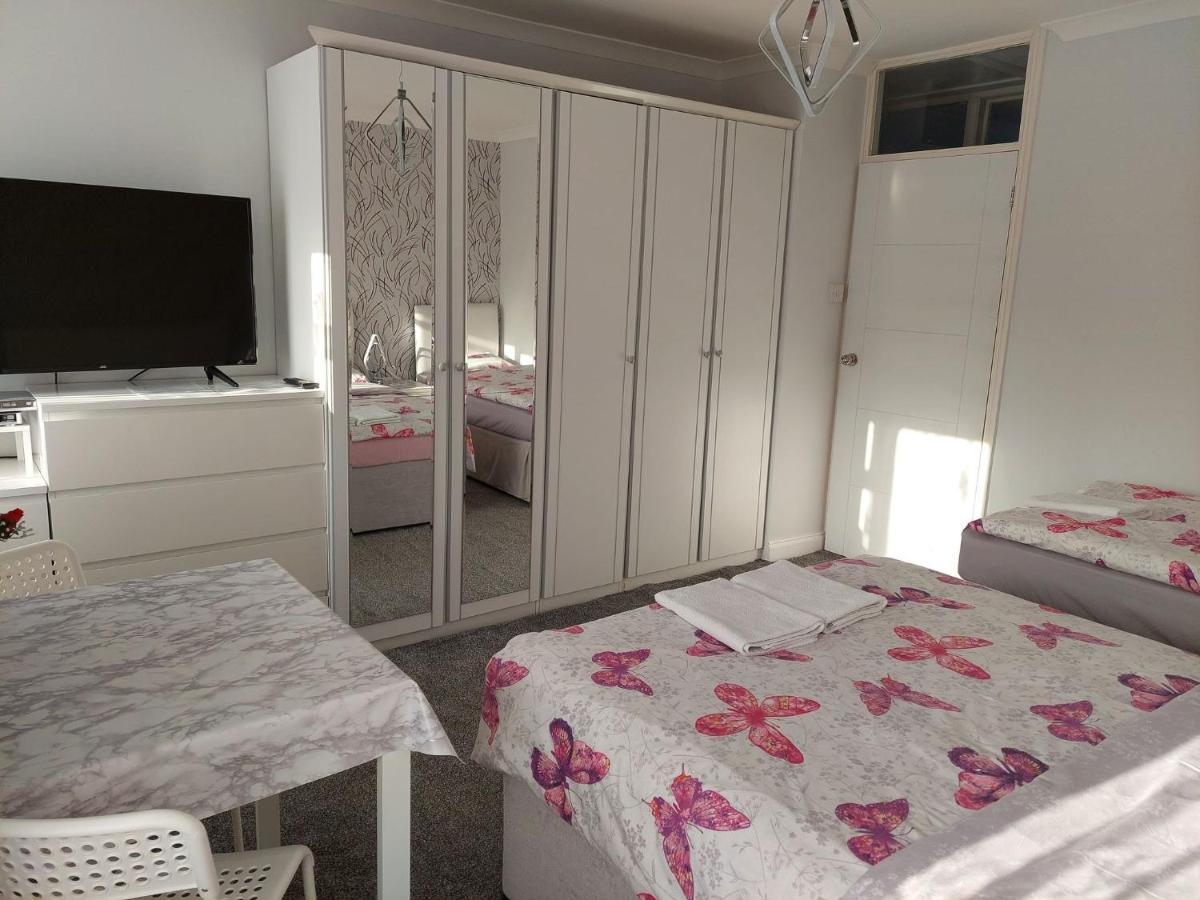 Home Accommodation Southampton Kültér fotó