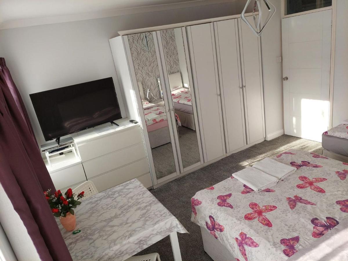 Home Accommodation Southampton Kültér fotó