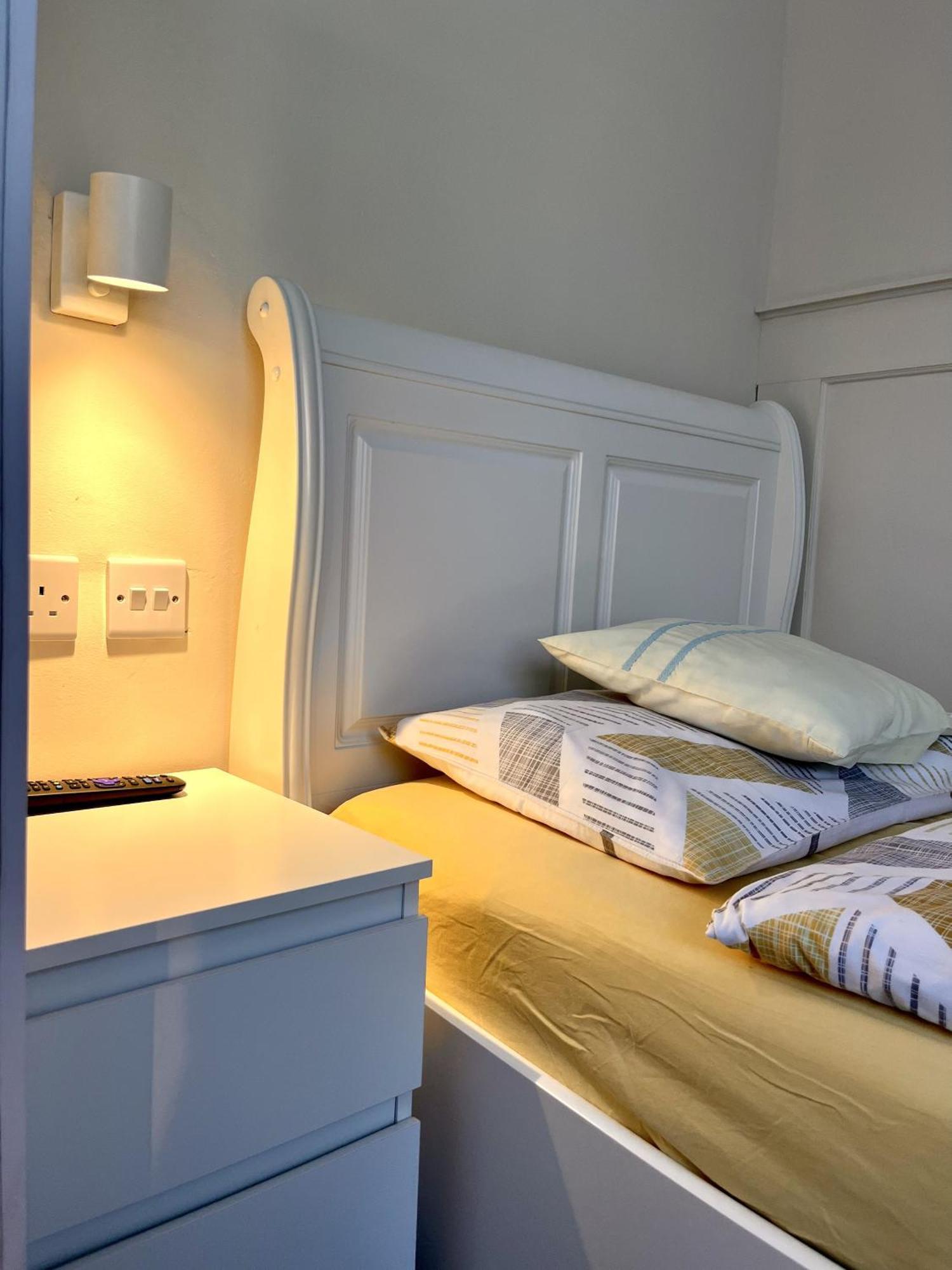 Home Accommodation Southampton Kültér fotó